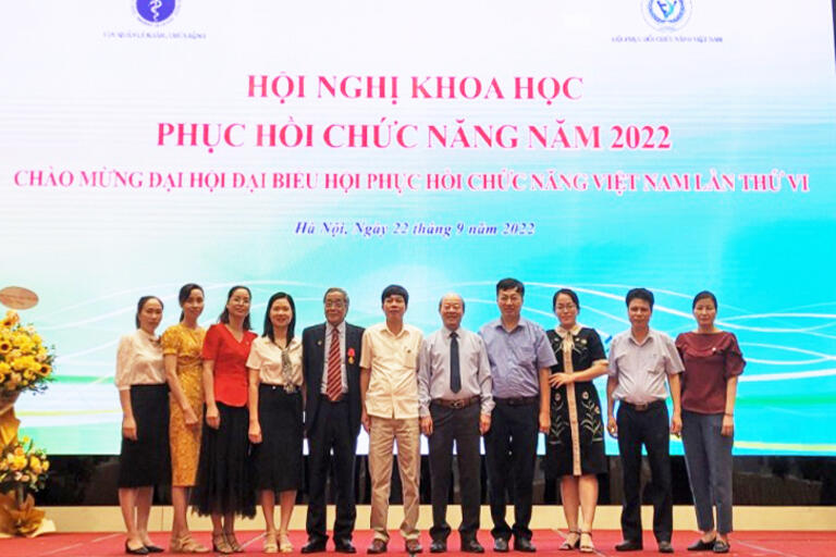 Tham dự Hội nghị khoa học và Đại hội Đại biểu Phục hồi chức năng Việt Nam lần thứ VI, nhiệm kỳ 2022-2027